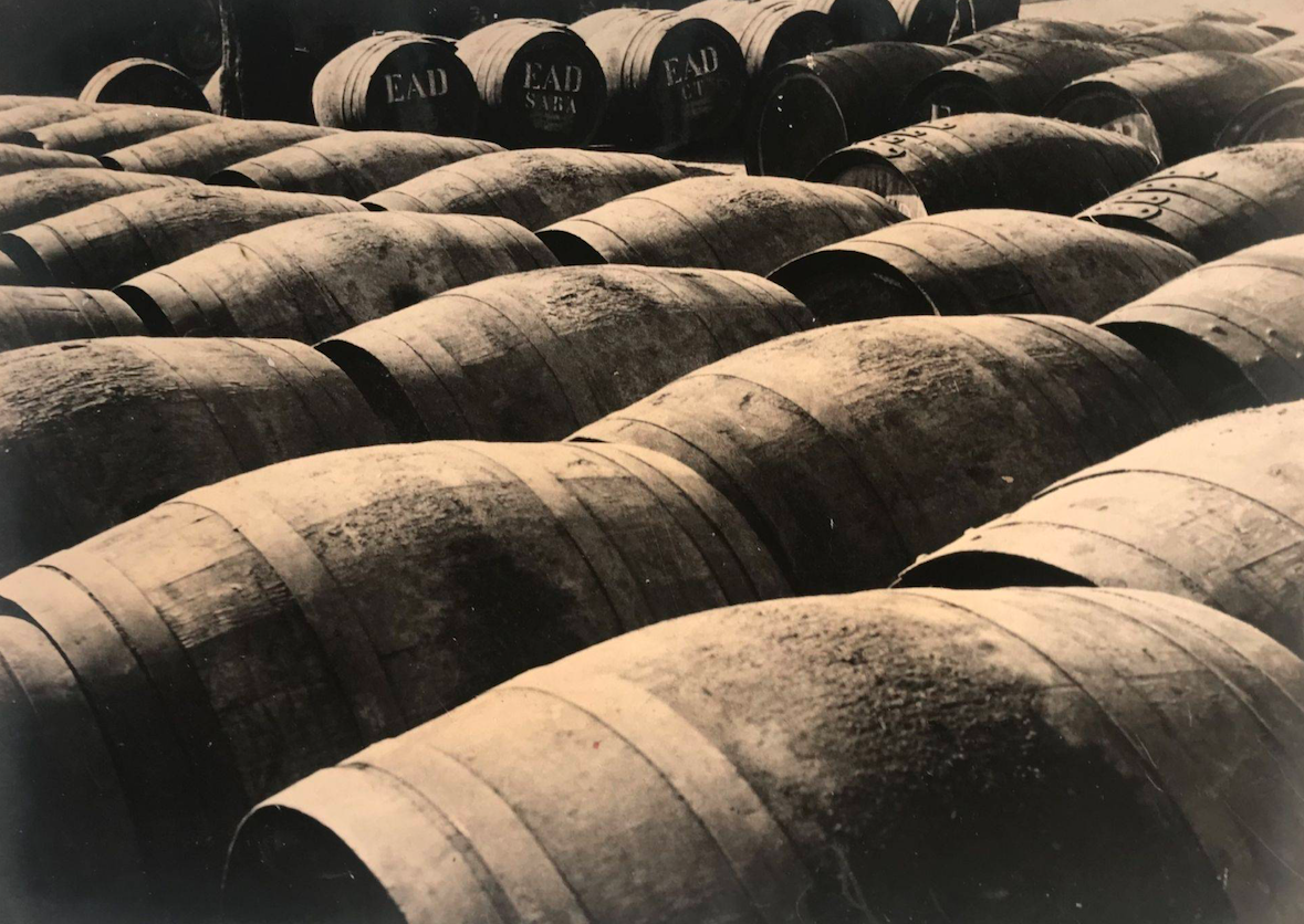 Product Cave à cognac. Tonneaux marqués EAD. thumbnail