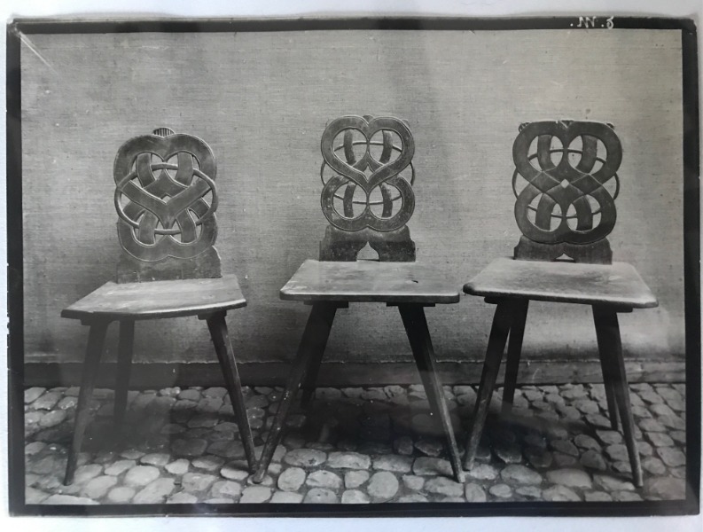 Product image Chairs in series.