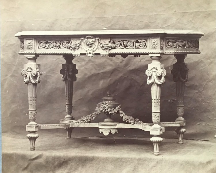 Product image Console.