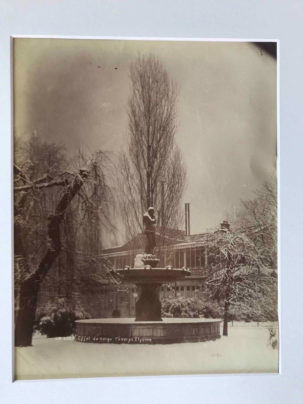 Image du produit Effet de neige aux Champs Elysées.