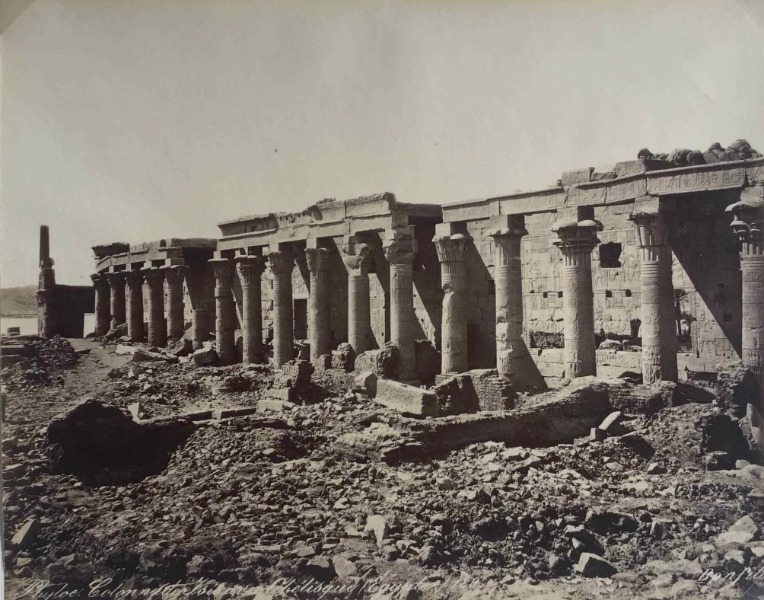 Image du produit Egypte. Phyloe. Colonnade Isis avec obélisque.