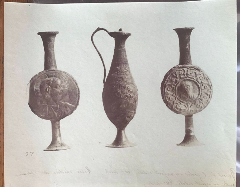 Product image Fioles en argent. Musée du Vatican.