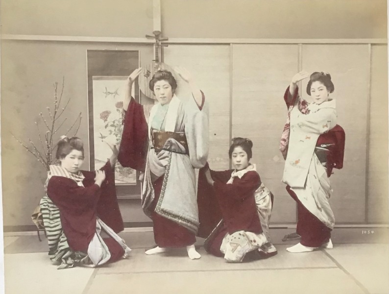 Product image Japon. Danseuses ou quatre geishas.