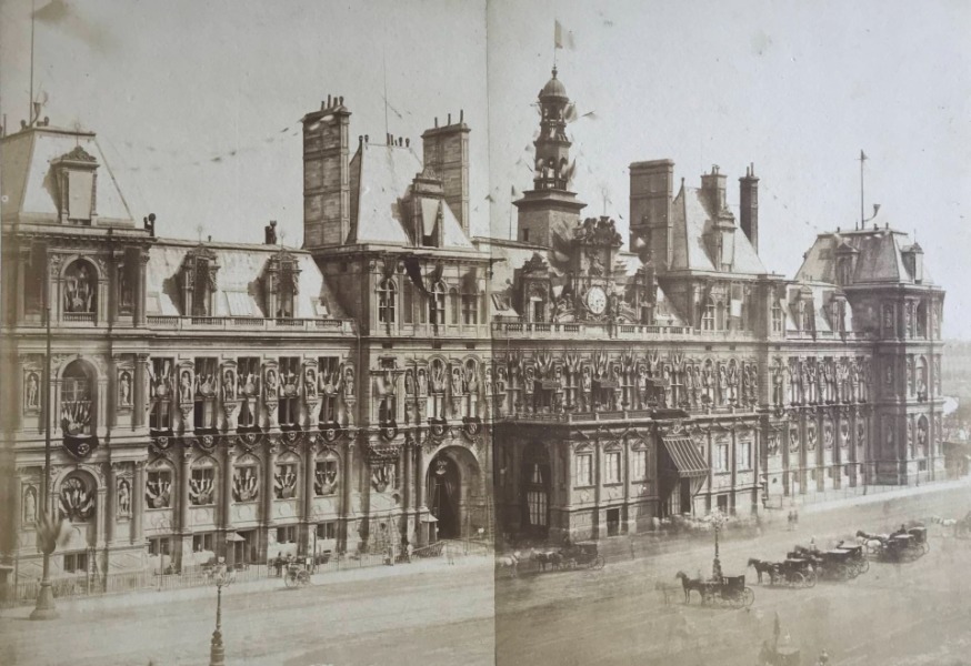 Image du produit L'hôtel de ville de Paris pavoisé pour la venue de la reine Victoria.