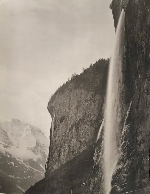 Image du produit La chute de Staubbach. Alpes suisses.