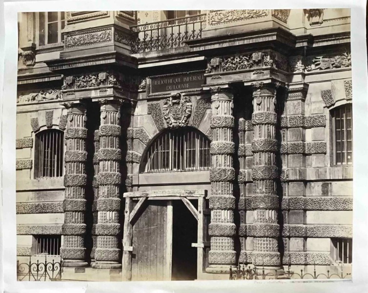 Product image Porte de la Bibliothèque impériale du Louvre. Vue en perspective.