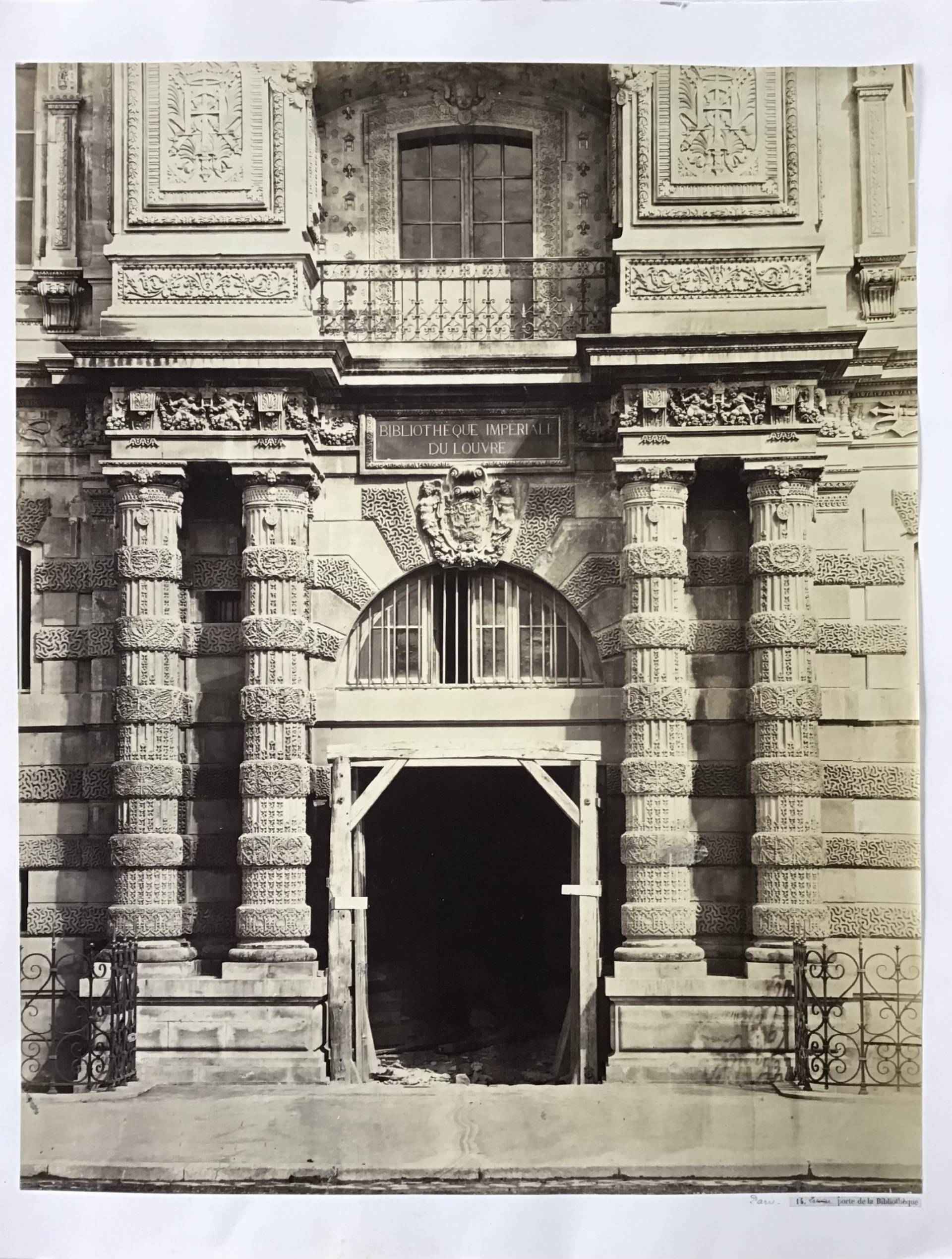 Miniature du produit Porte de la Bibliothèque impériale du Louvre.