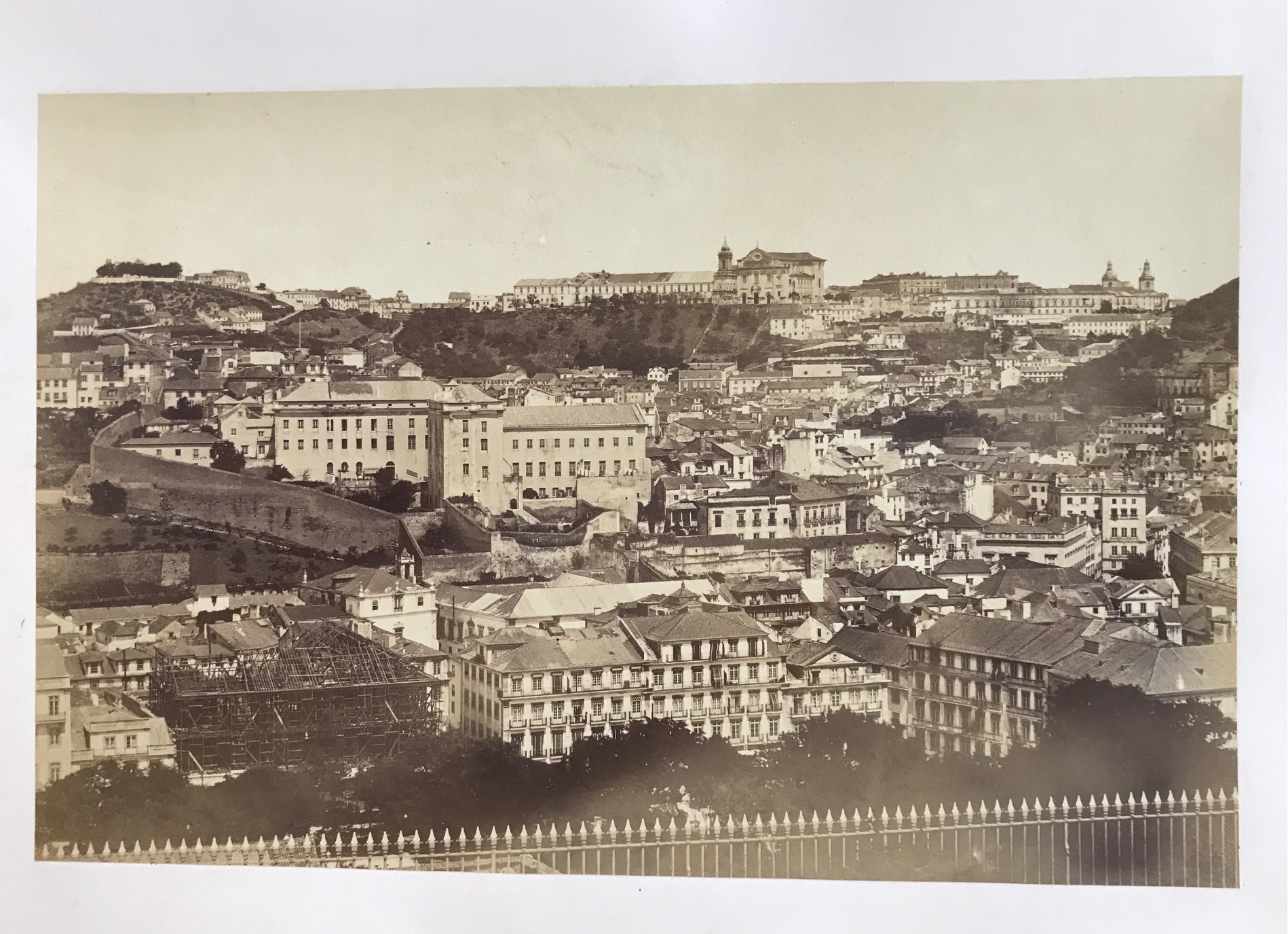Miniature du produit Portugal. 1865. 19 photographies.