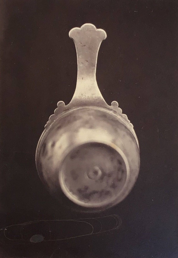 Product image Vase d'argent. Cybèle.